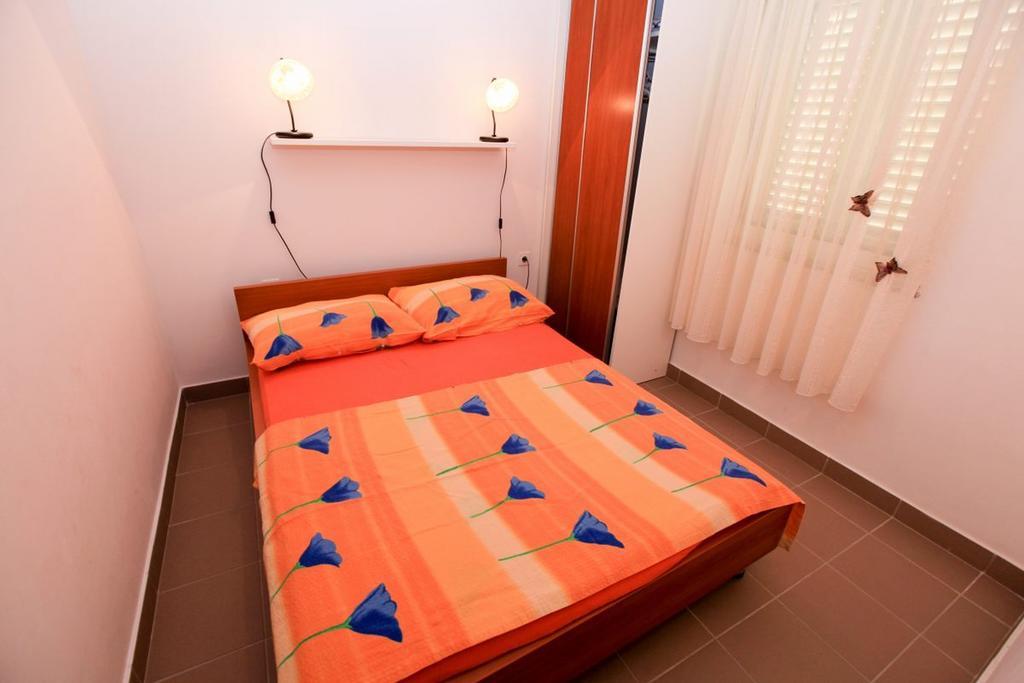 Apartments Franc Povljana Pokoj fotografie